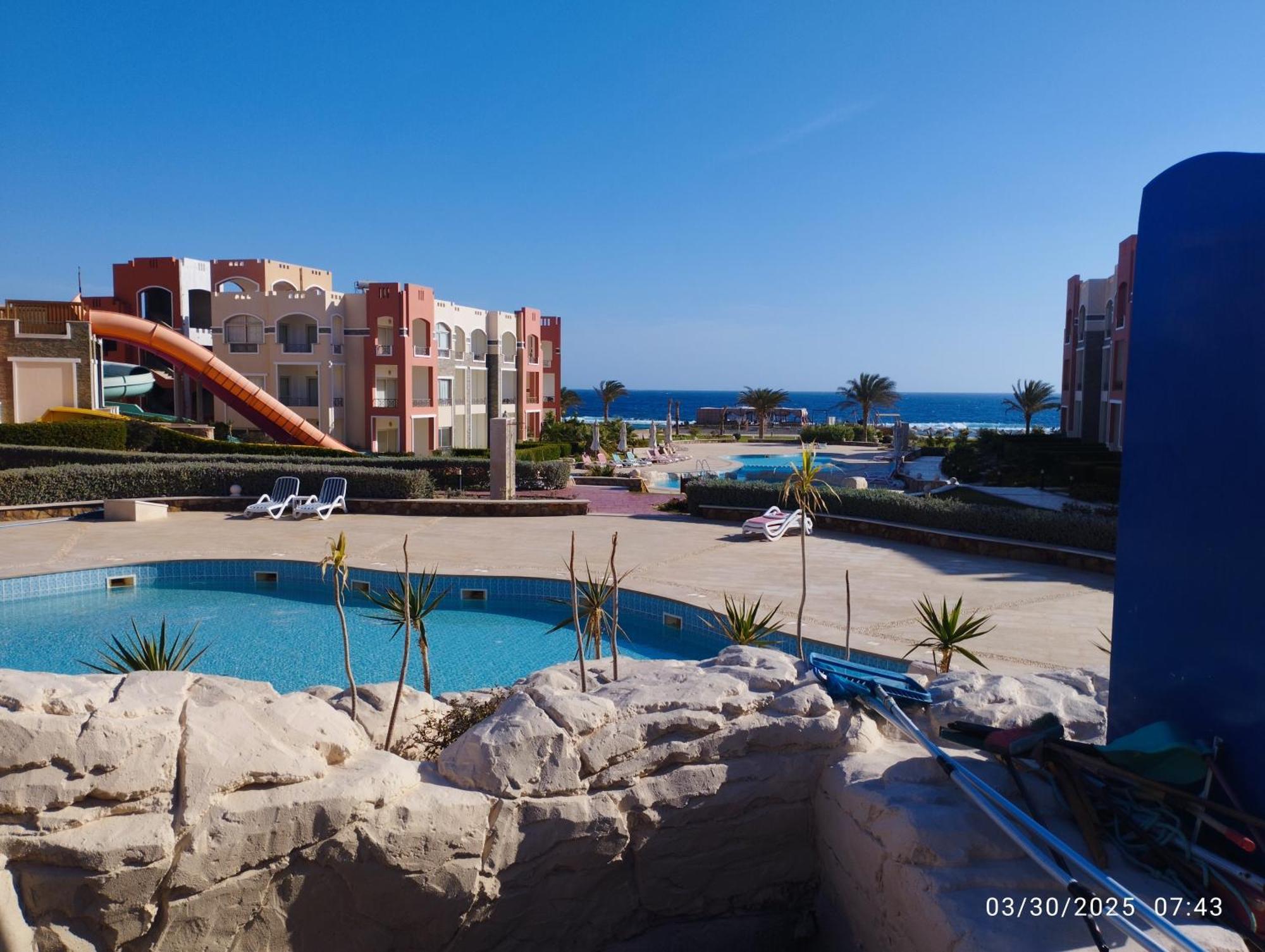 Oyster Bay Resort And Spa Marsa Alam Exteriör bild