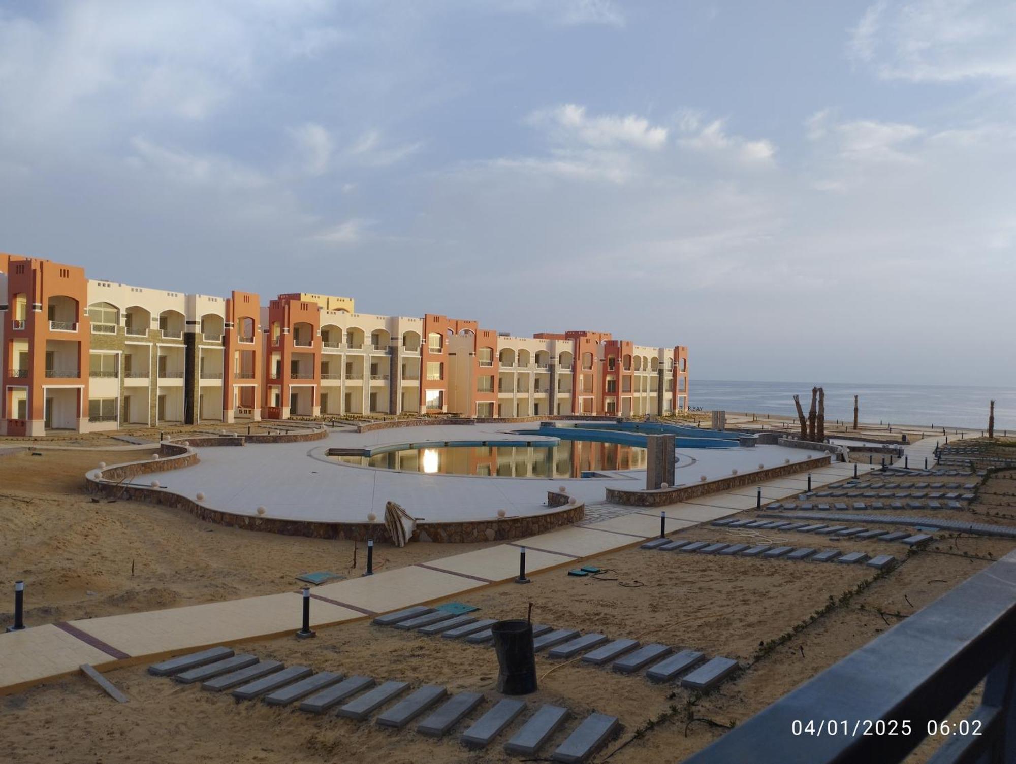 Oyster Bay Resort And Spa Marsa Alam Exteriör bild